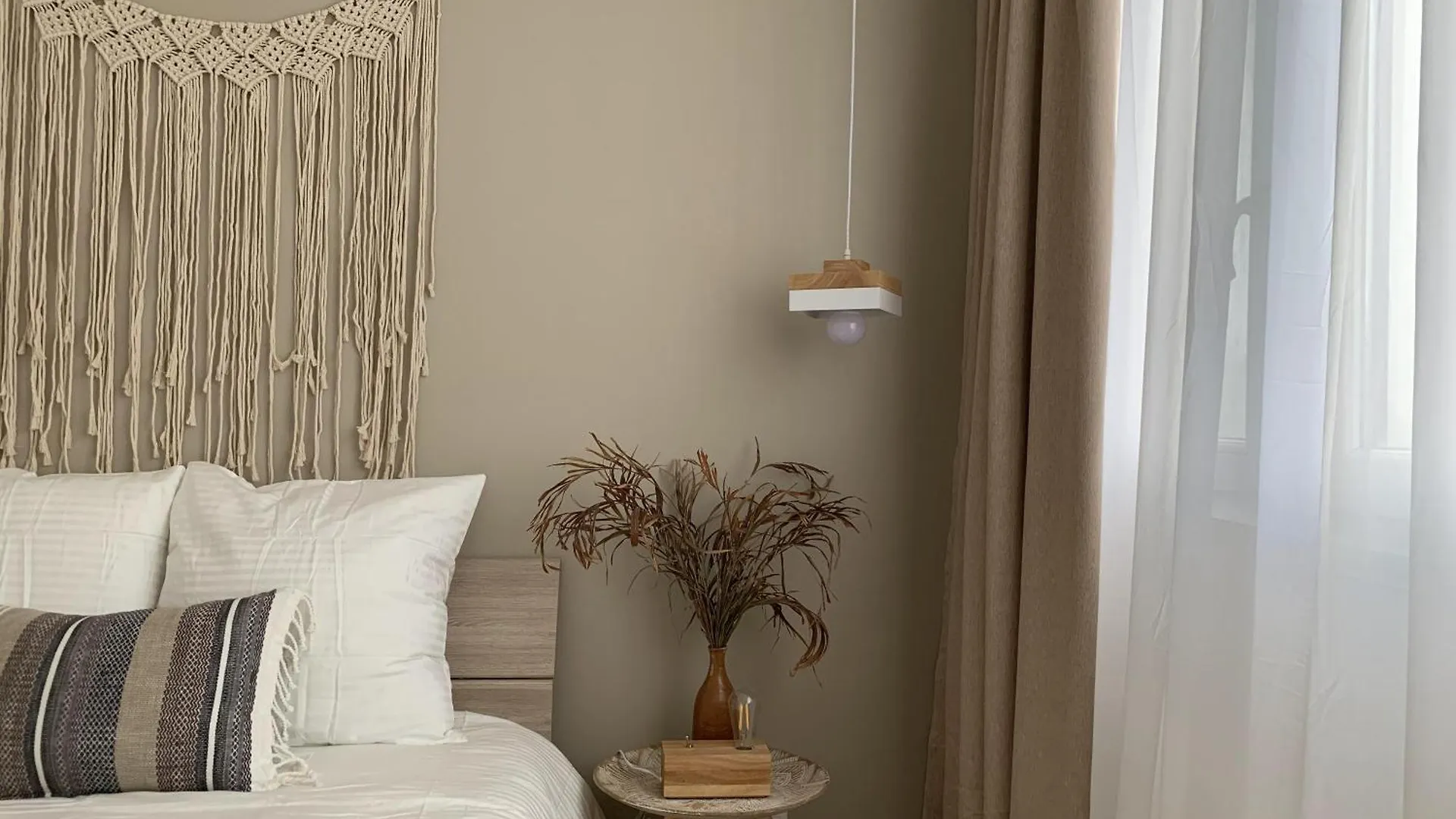 Apt Lumieuse Confor Parking Free Paris Apartment
